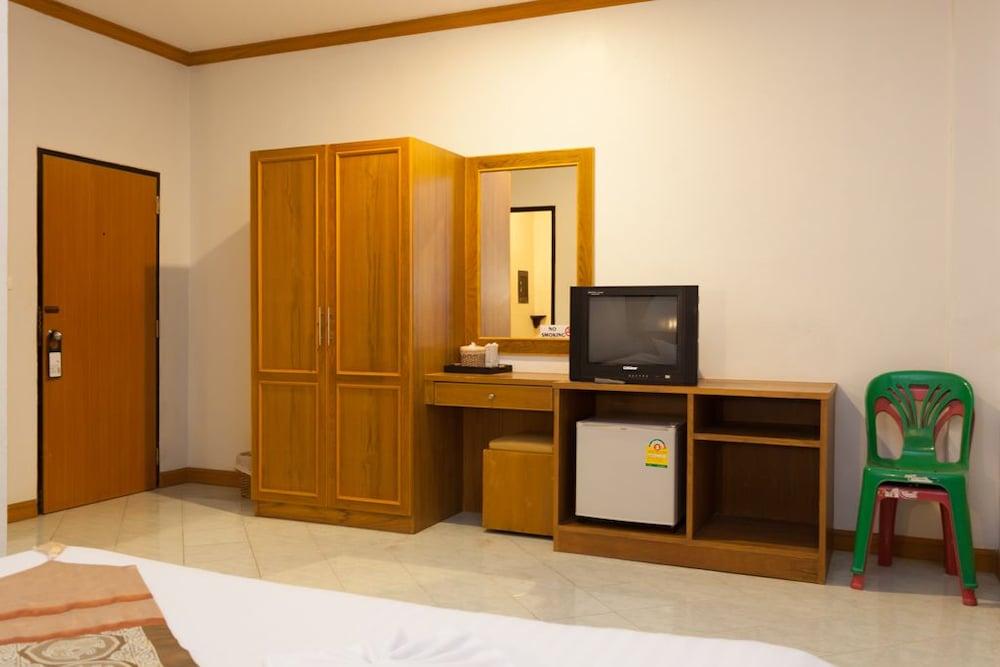 The Little Moon Residence Patong Dış mekan fotoğraf
