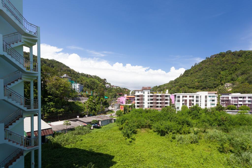 The Little Moon Residence Patong Dış mekan fotoğraf