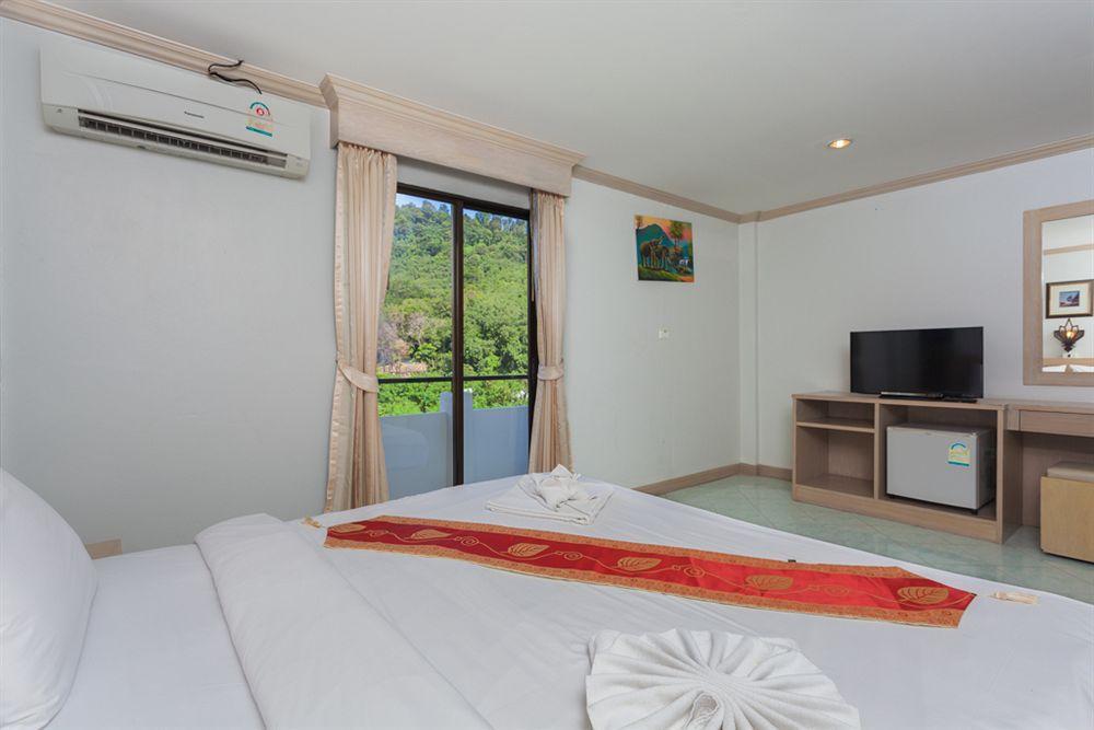 The Little Moon Residence Patong Dış mekan fotoğraf
