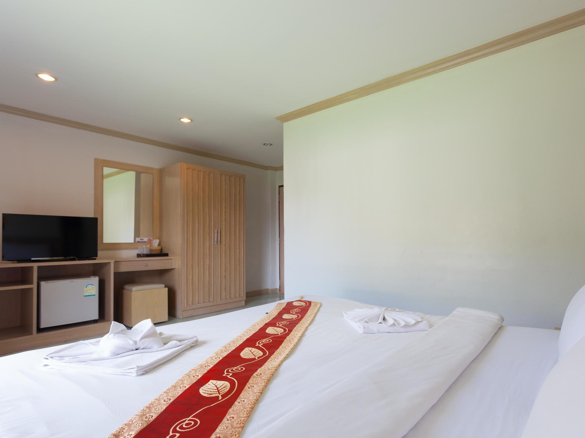 The Little Moon Residence Patong Dış mekan fotoğraf
